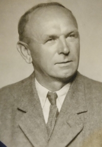 Her father Josef Kettner