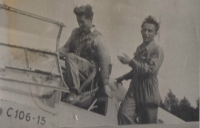 Josef Mevald jako letec