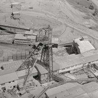 Těžní věž jámy R 1