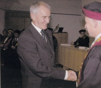 Předání zlaté medaile Technické univerzity Josefu Mevaldovi