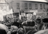 Shromáždění ve Strakonicích během sametové revoluce