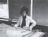 Konečně získává práci, Magda ve Studio di progettazione, Milán 1973