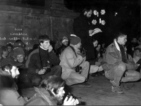 Jiří Voráč během demonstrací v listopadu 1989, náměstí Svobody, Brno