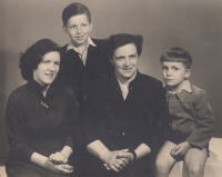 Vl. Sloup (the youngest, on the right) together with his brother, mother and sister
