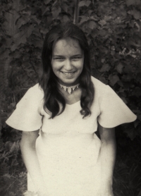 Jarmila Koslovská 15 let,  1975