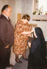 Věčné sliby, požehnání od rodičů, 1993