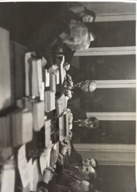 zapisovala tesnopisom schôdze na FIU