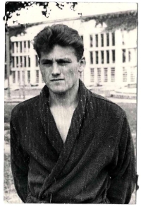 Ivo Rotter at military swimming training in Piestany, 1954