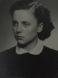 Milada Bajerová, později provdána Kejzlarová (manželka Milana Kejzlara)