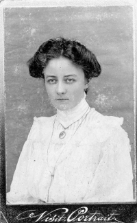 J. Pavlasek's mother, before marriage, undated