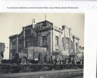 transport of heavy machinery to the eastern front during World War II 