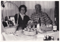 Irena a Josef Švecovi, rodiče Ireny Konečné