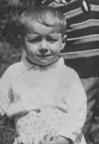 Pavel Jajtner as a child in 1950, 2 years old