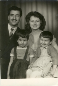 The Ghassemlou family, the end of 1950s