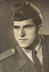 Albín Strapko, soldier