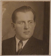 František Šesták, otec pamětnice