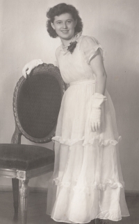 Bohumila Jindrová v tanečních roku 1951