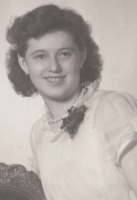 Bohumila Jindrová v roce 1951
