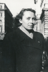 Maminka, 1949