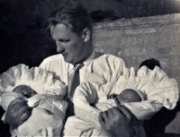 The twins Jan and Josef, 1949