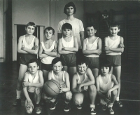 Dalibor Mierva as a youth basketball coach