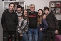 Zbyněk Šolc s týmem žáků (Max Oleníček, Kateřina Čepeláková, Aleš Novák, Šárka Rajnohová a Dan Ackermann)