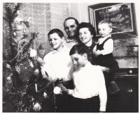 Christmas at the Voráč family in Adamov in 1966