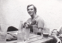 Jiří Voráč na konci studií gymnázia v Blansku, 1983