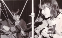 Martin Schulz s Ivanem Hlasem – koncert Slepé uličky v Baráčnické rychtě, konec 70. let