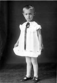 Milada Nováková v roce 1939
