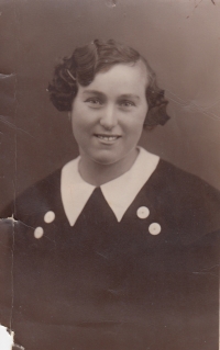 Matka Marta Kohnová, roz. Margoliusová (30. léta 20. století)