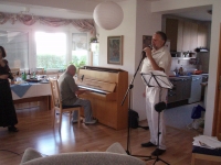 House concert on the occasion of Hana Junová's 70th birthday 