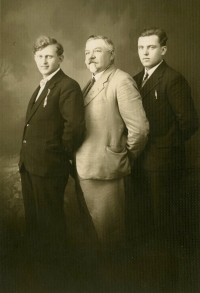 Václav Ignác Stratílek with his sons