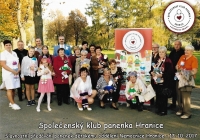 Charitativní akce - Galerie M+M předává panenky dětskému oddělení nemocnice v Hranicích, 2017