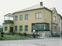 Fotografie domu, kde sídlí Galerie M+M