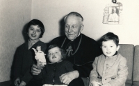 Visiting Cardinal Beran in Mukařov with her siblings, 1964 