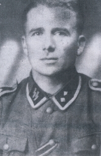 His father, Benešov 1943