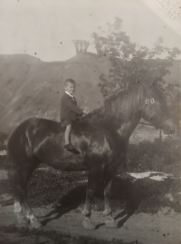 Josef Hora sedmiletý, 1934