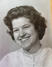 Františka Vlčková v mládí 