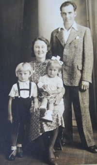Eva Křivánková with her parents and her brother