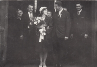 Emma a Karel Marxovi ve svatební den, České Budějovice, 1965