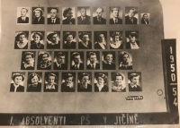 Absolventi pedagogické školy v Jičíně