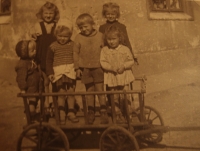 Dětství ve Valdicích