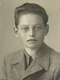 Dušan Sedláček v roce 1952