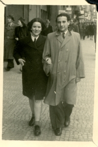 Vladimír s Kitty  v roce 1947 v Praze