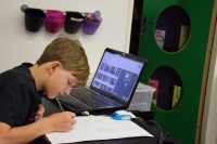 Jak jsme animovali příběh Morise Issy Láska k filmu ve dvou minutách v Aeroškole s lektorem Františkem Topinkou