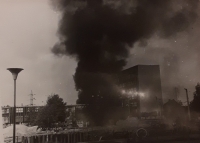 Ústav makromolekulární chemie v palbě