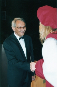 Emil Sedlačko, graduating from a lifelong learning programme