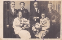 Svatební fotografie rodičů paní Málkové