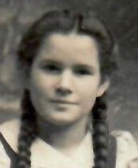 Pamětníkova sestra Helena, 1945